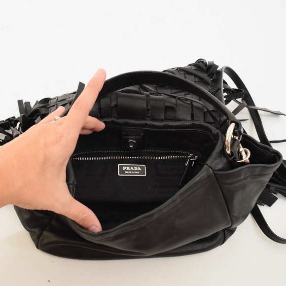 ❌SOLD❌Authentic PRADA Lace Leather Shoulder Bag - Picture 4 of 8